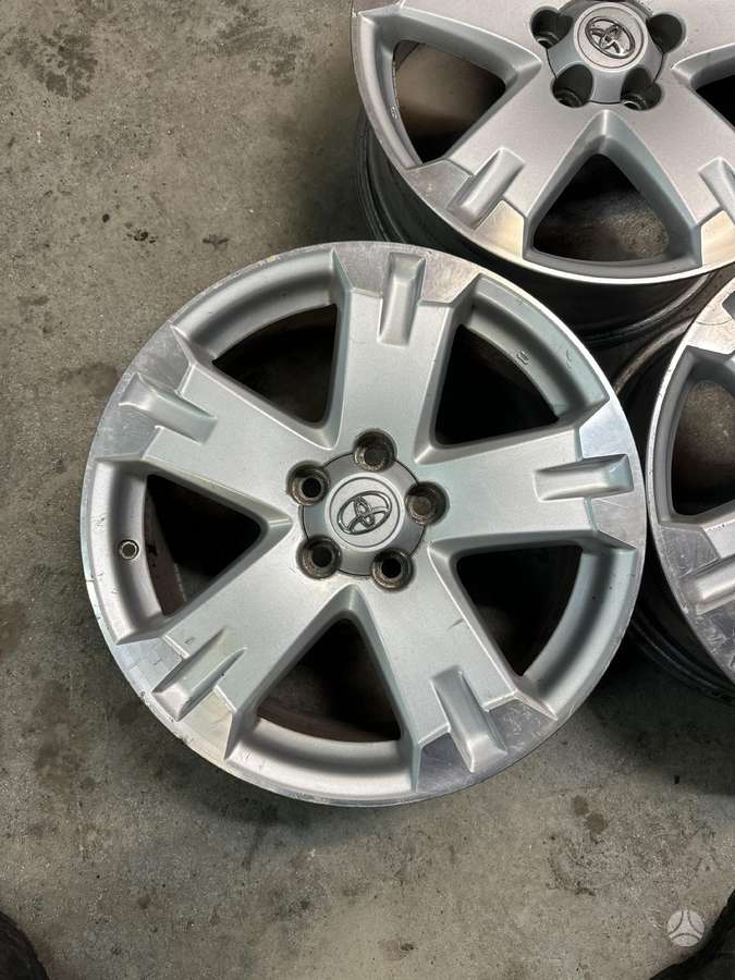 Toyota, легкосплавные , R18