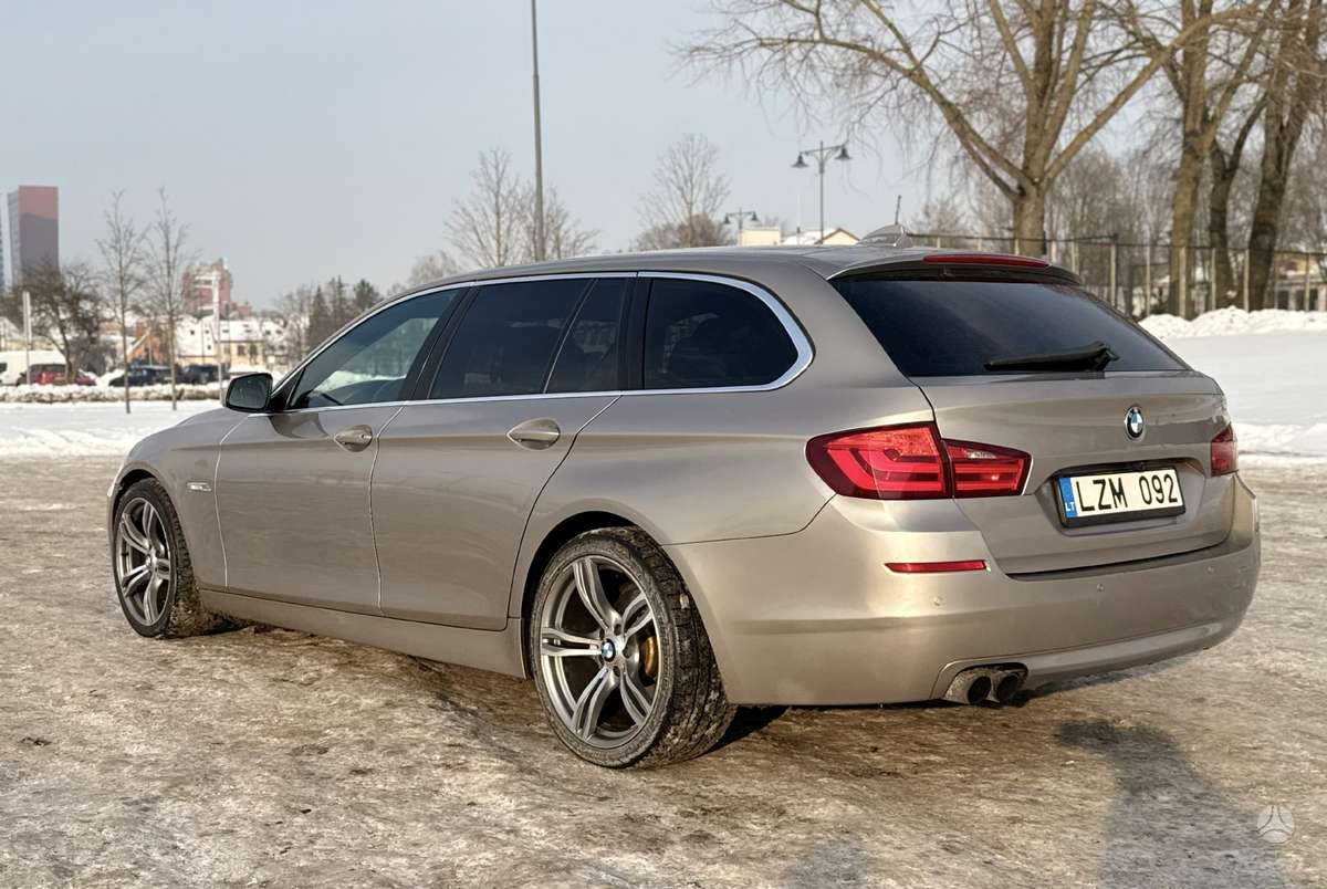 BMW 520, 2.0 l., wagon