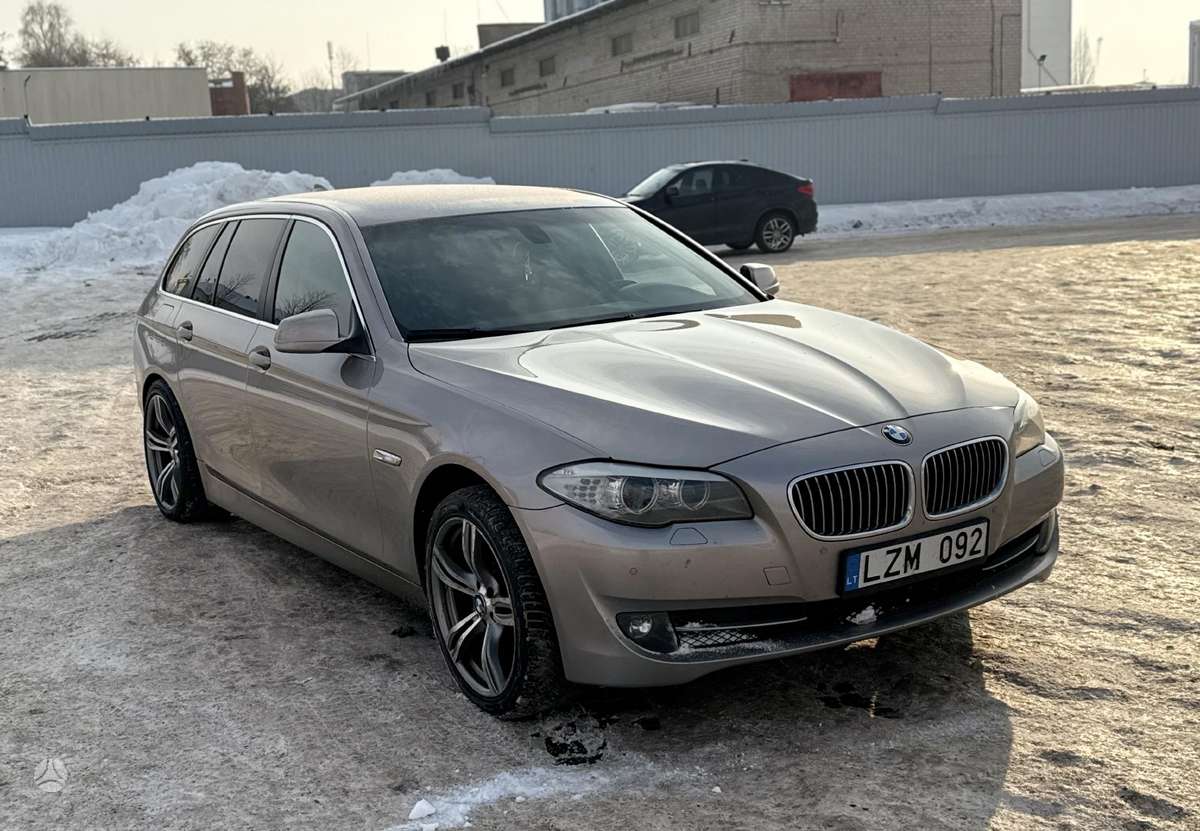 BMW 520, 2.0 l., Универсал