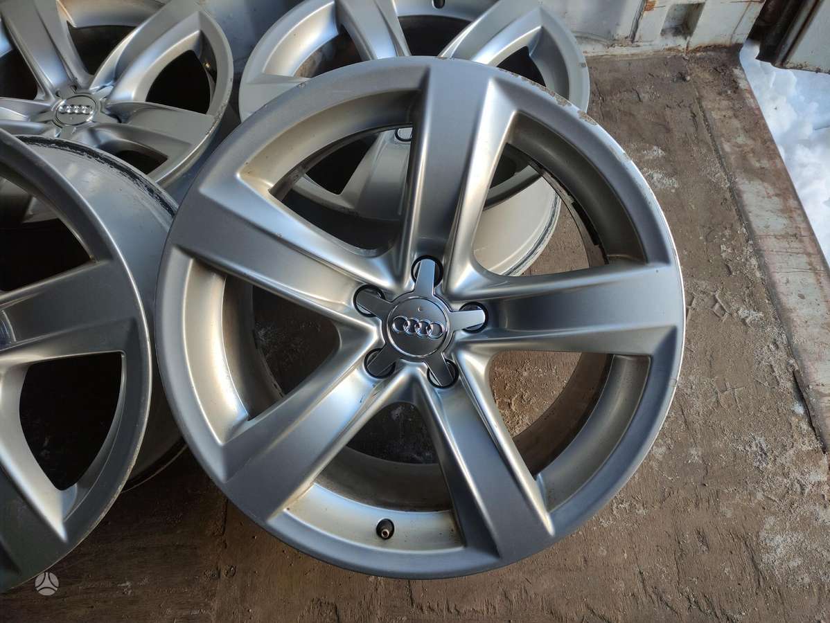 Audi, lengvojo lydinio, R18