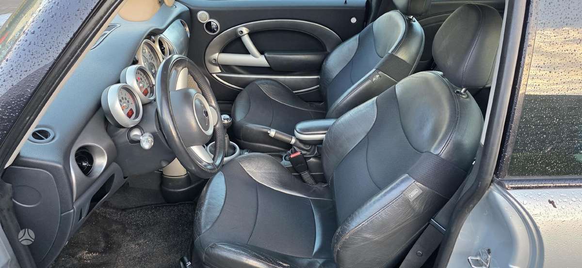Mini Cooper S, Хэтчбек