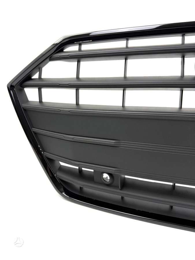 Audi A7 Audi a7 c8 shadow line centrinės bamperio apdailos grotelės