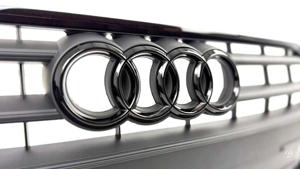 Audi A7 Audi a7 c8 shadow line centrinės bamperio apdailos grotelės