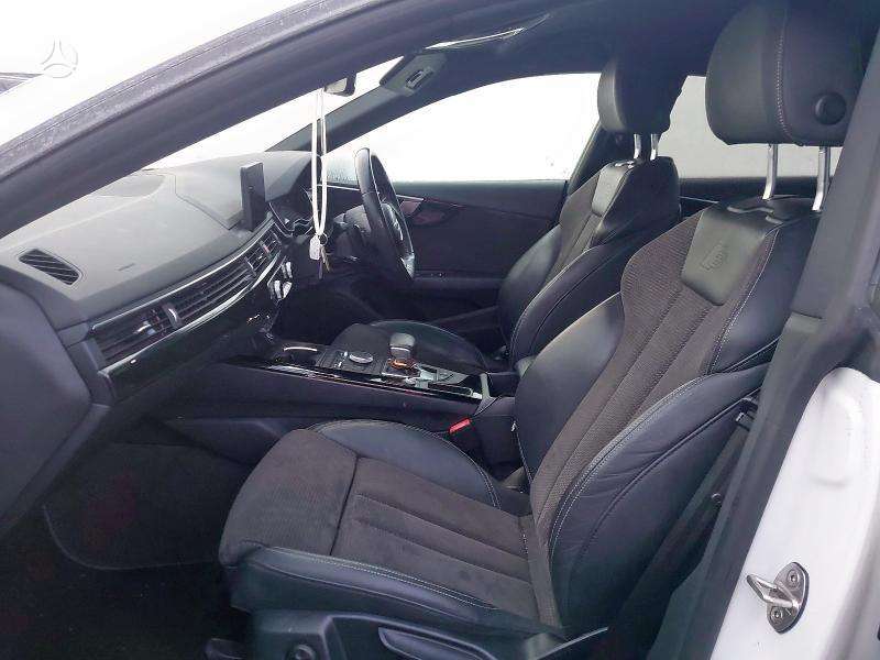 Audi A5 rezerves daļās