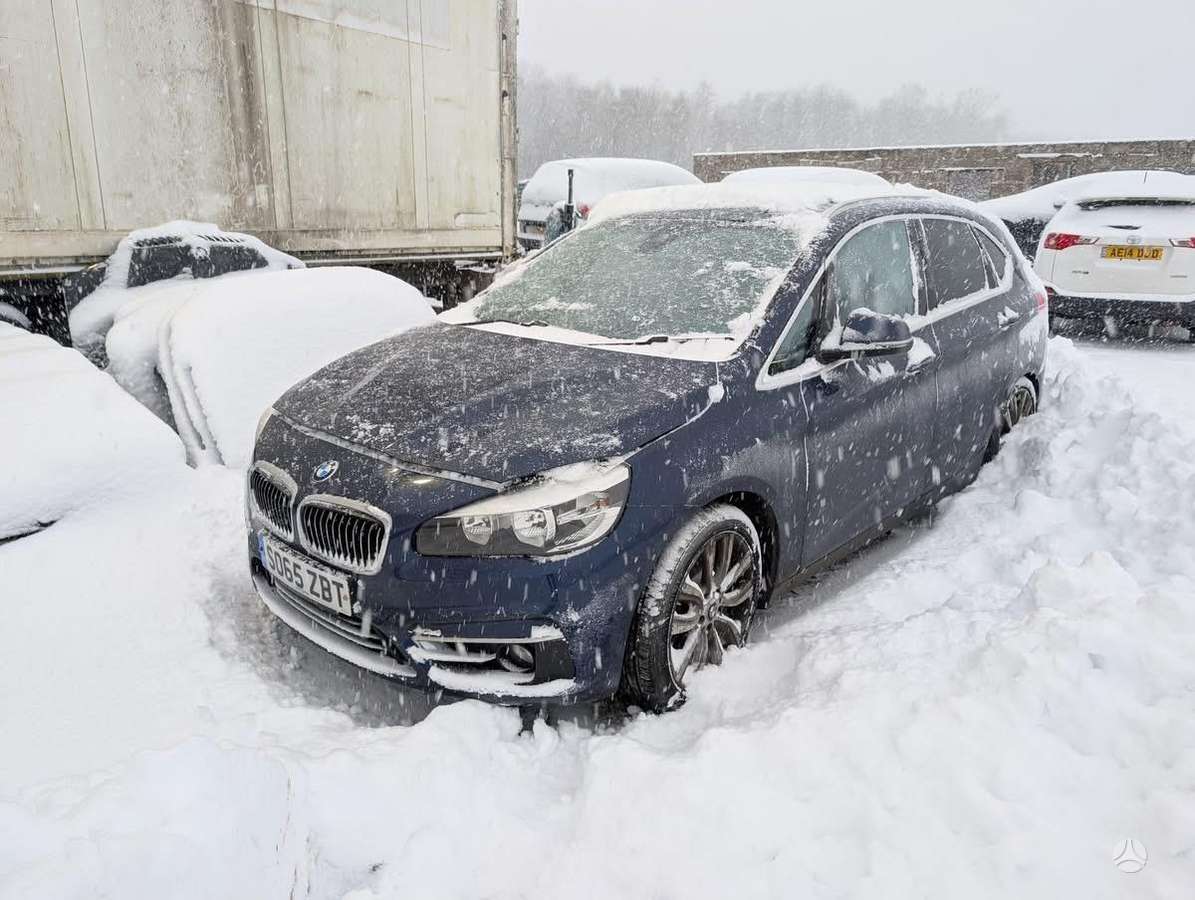 BMW 218