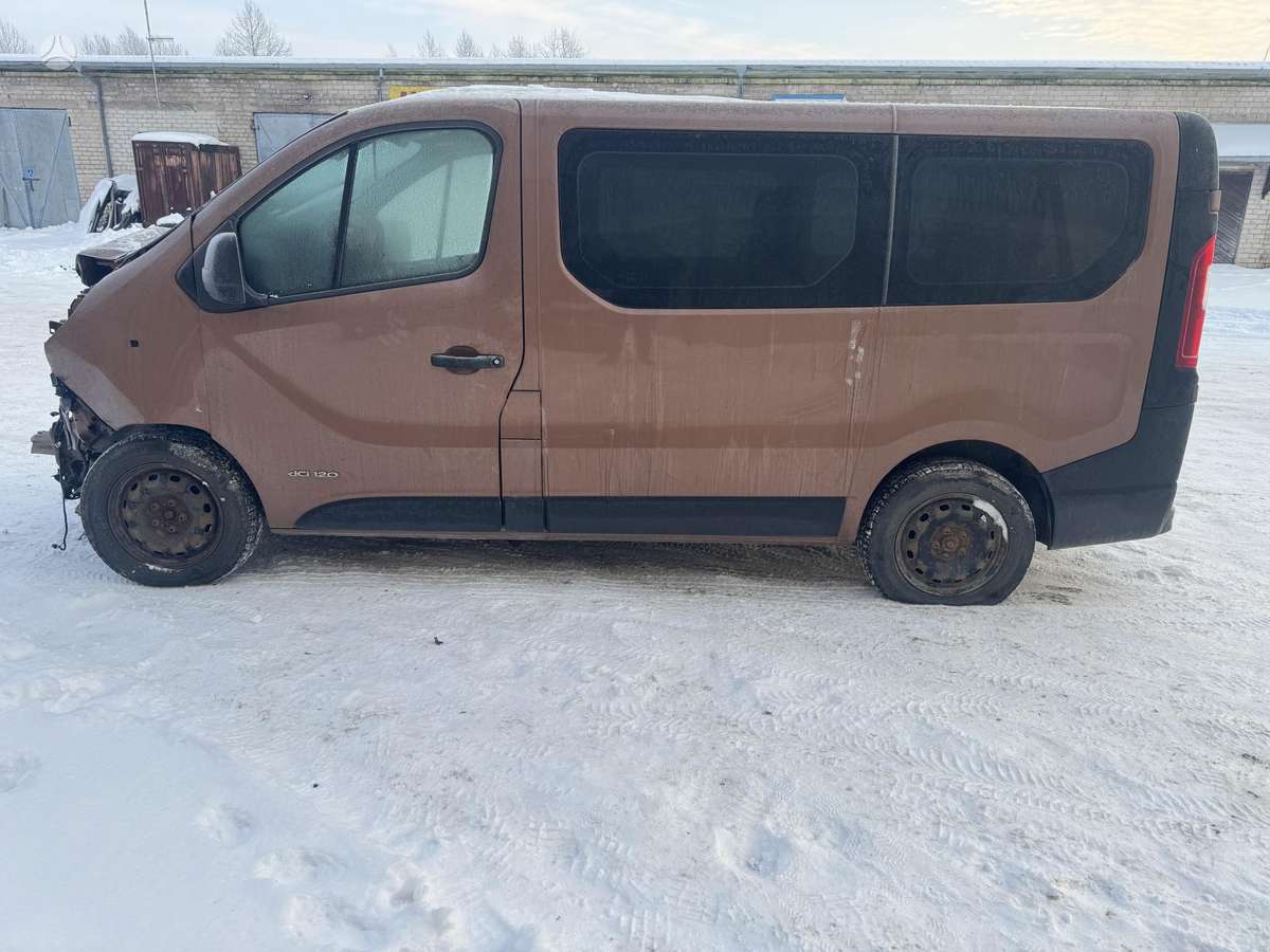 Renault Trafic dalimis. Variklio kodas r9md450