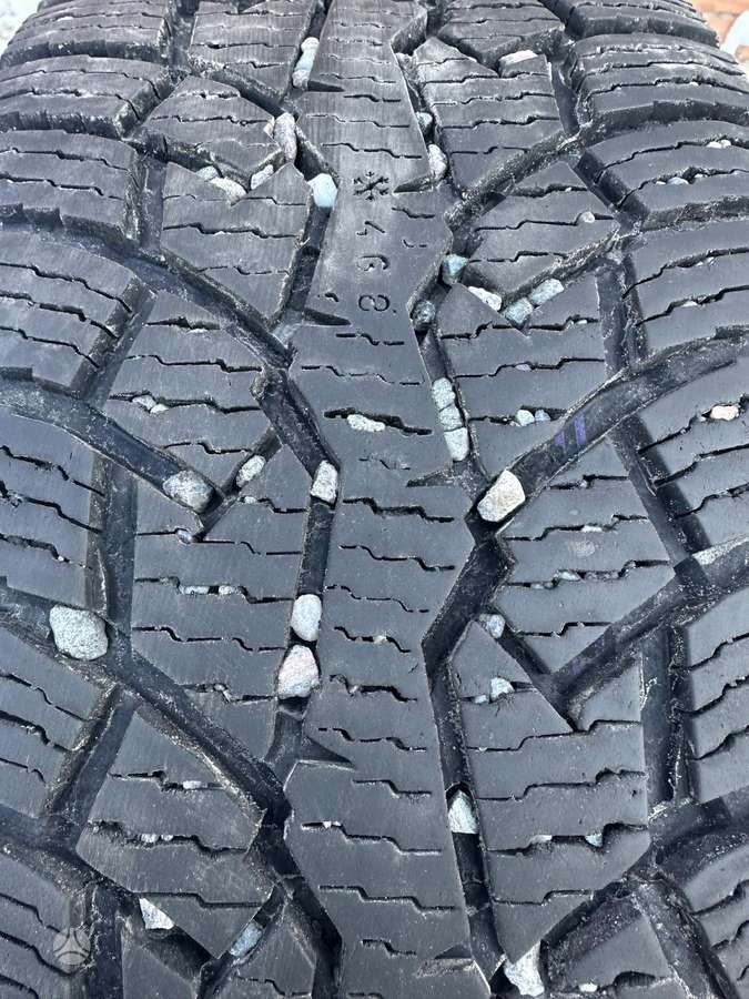 Nokian, winter 215/65 R16