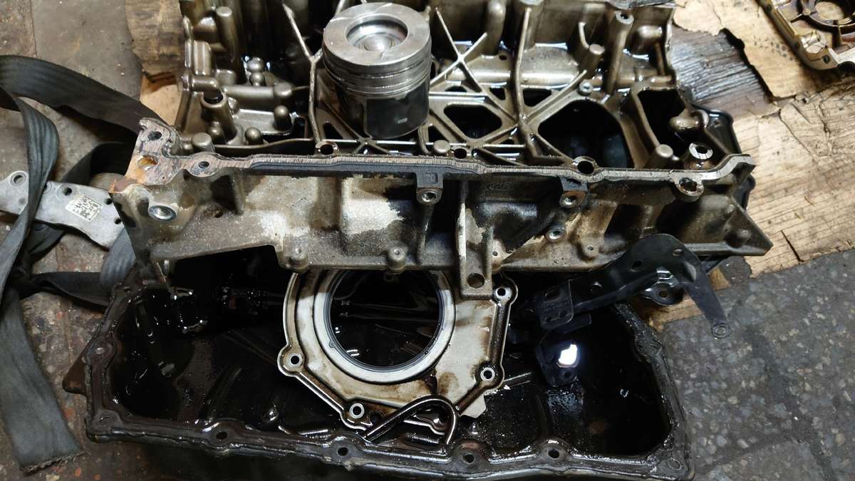 Ford Transit Custom детали двигателя