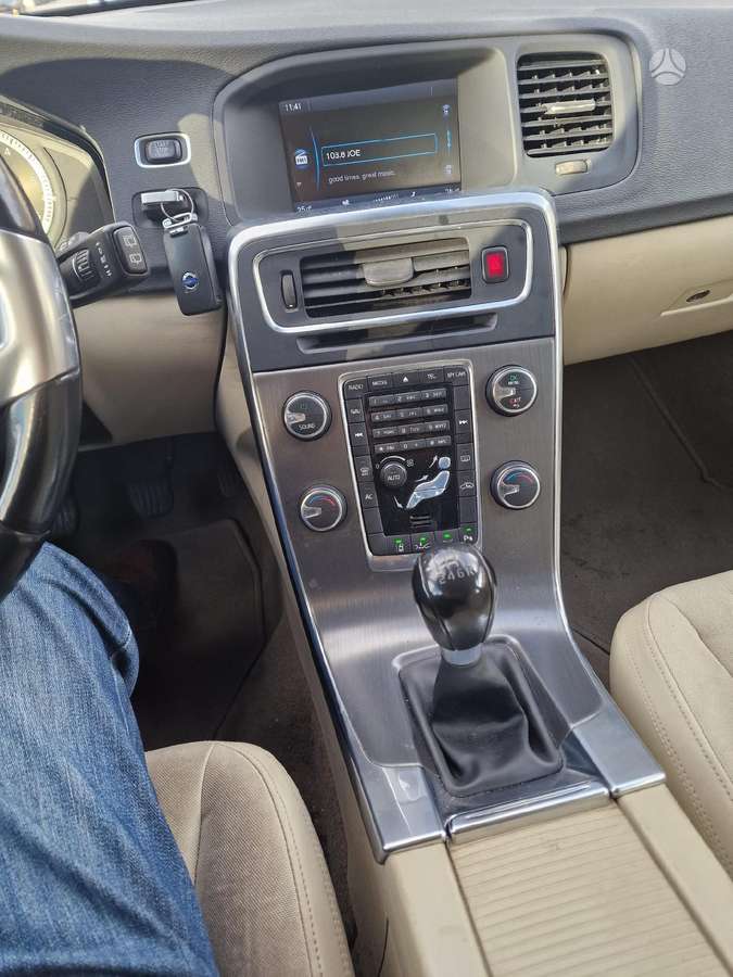Volvo V60, D5204T, rezerves daļās