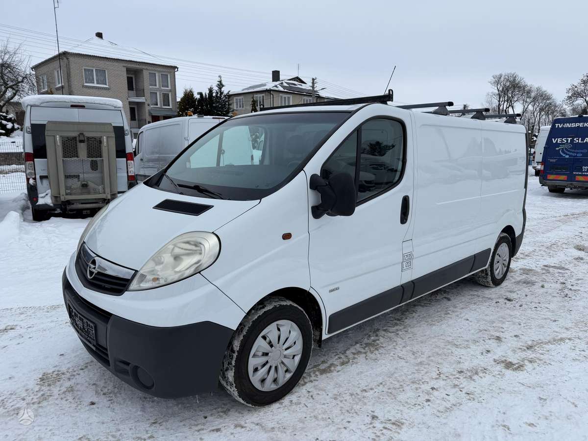 Opel Vivaro, 2.0 l., cargo van 2