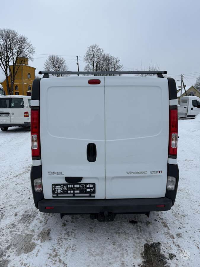 Opel Vivaro, 2.0 l., cargo van 6