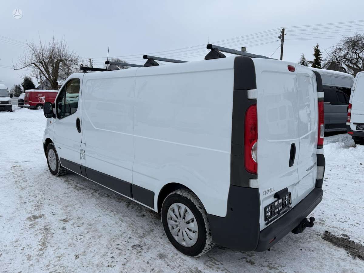 Opel Vivaro, 2.0 l., cargo van 7
