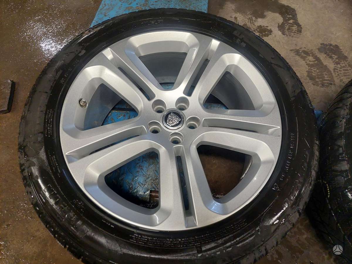 Jaguar Volvo, light alloy, R20