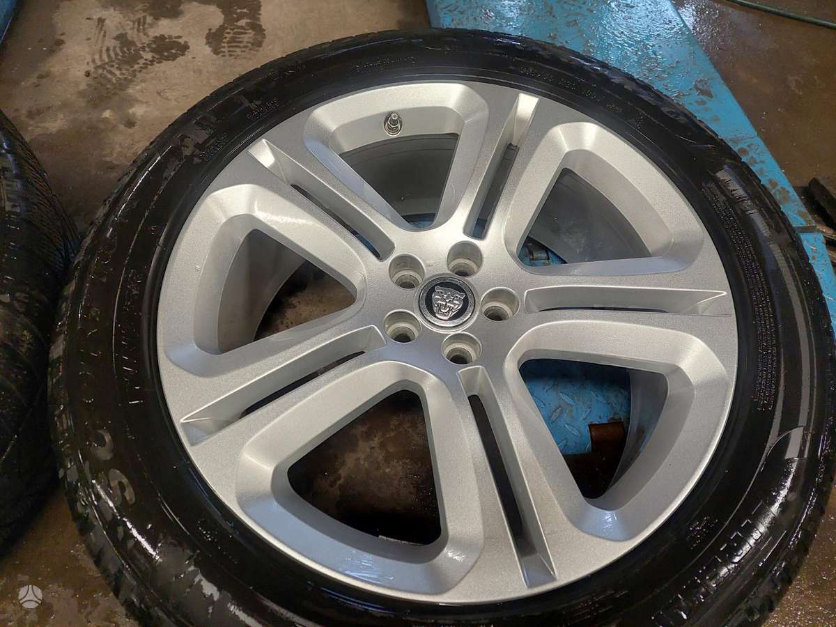 Jaguar Volvo, light alloy, R20