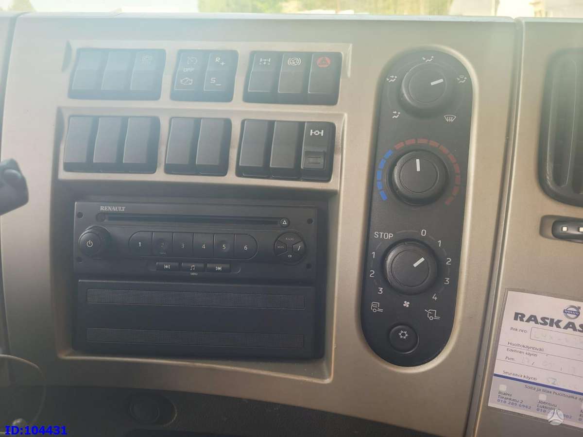 Renault Premium 450 6x2  (No gearbox), double sleeper