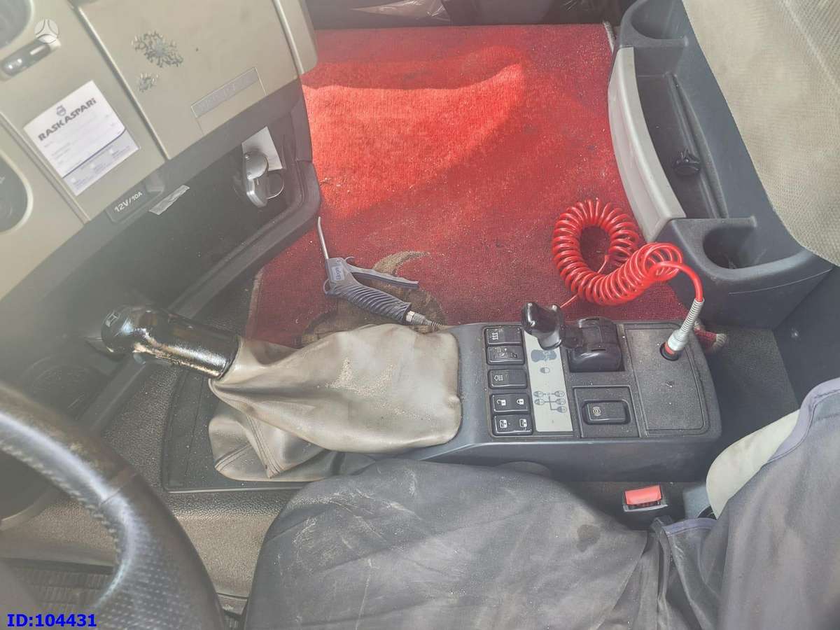 Renault Premium 450 6x2  (No gearbox), double sleeper