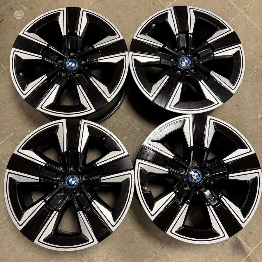 BMW IX3, light alloy, R19