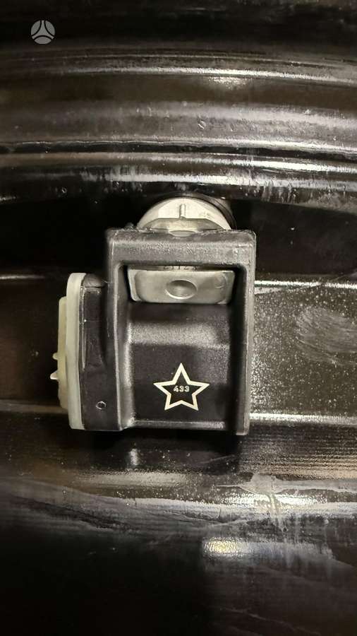 BMW IX3, light alloy, R19