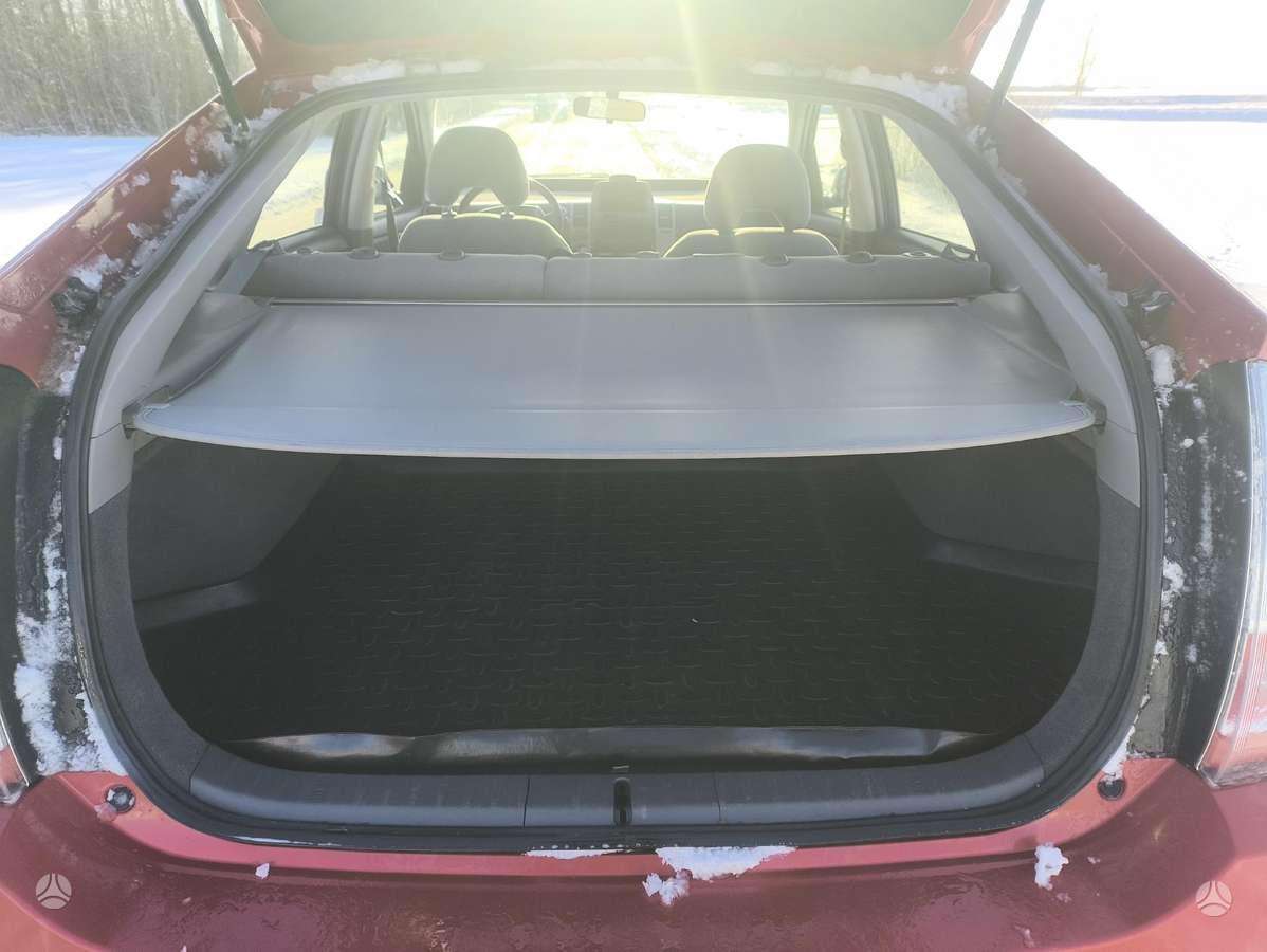 Toyota Prius, 1.5 l., hatchback