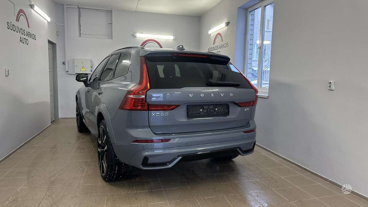 Volvo XC60 - 11