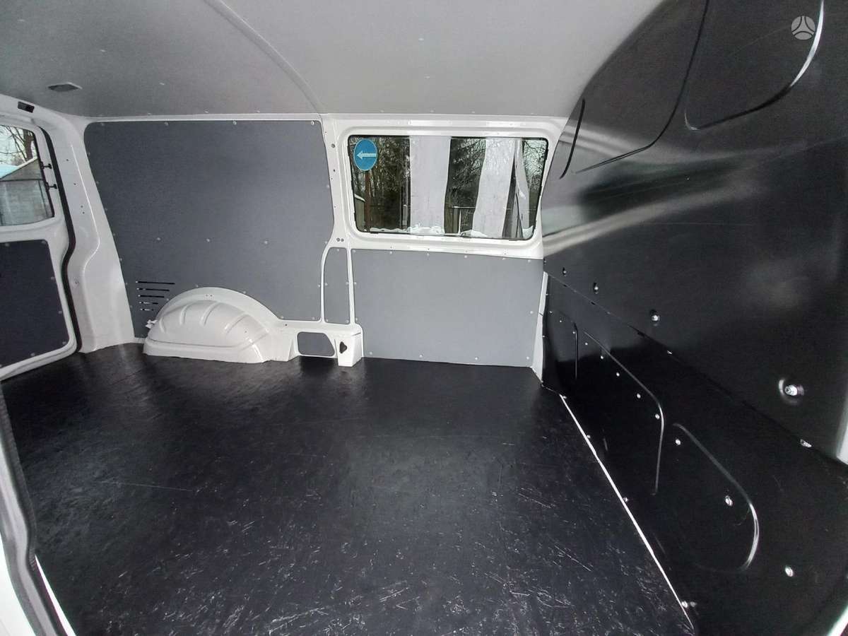 Volkswagen Transporter, 2.0 l., cargo van 18