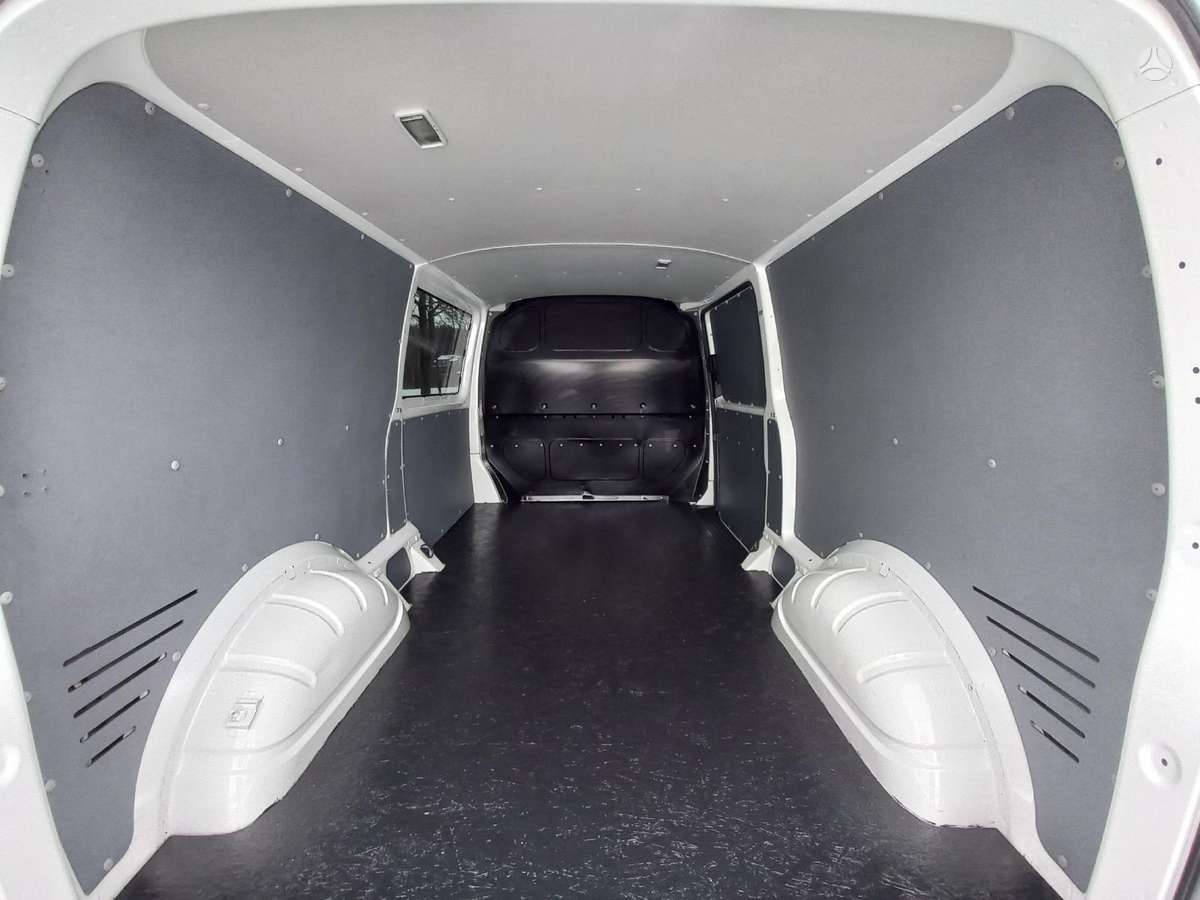 Volkswagen Transporter, 2.0 l., cargo van 17
