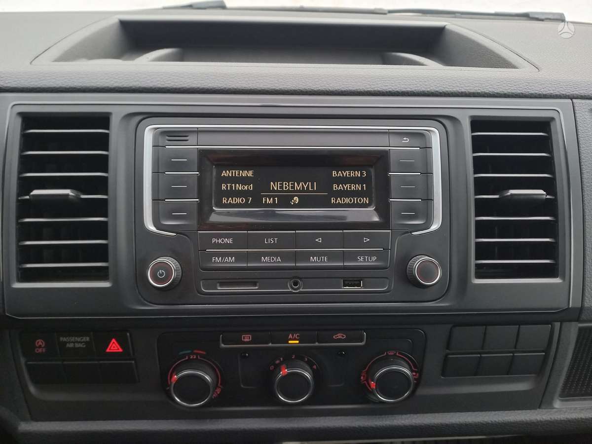 Volkswagen Transporter, 2.0 l., cargo van 16