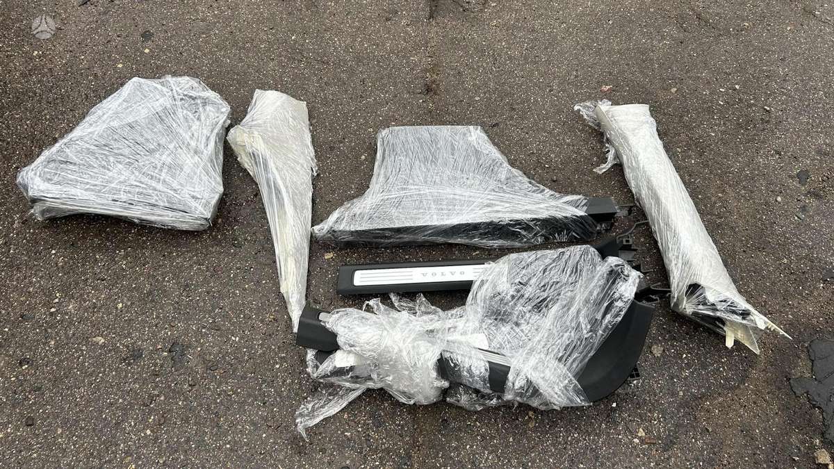 Volvo S90 kėbulo dalys