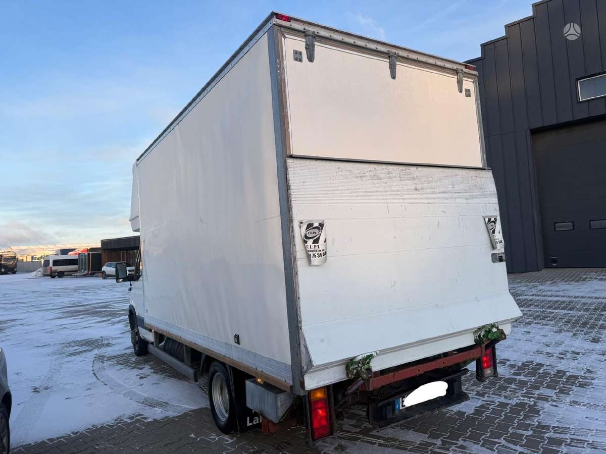 Iveco Daily, 3.0 l., cargo van 5