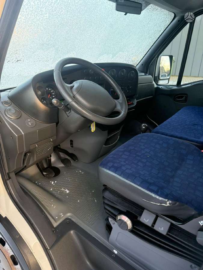 Iveco Daily, 3.0 l., cargo van 9