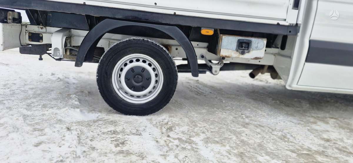 Volkswagen Crafter, 2.0 l., cargo van 6