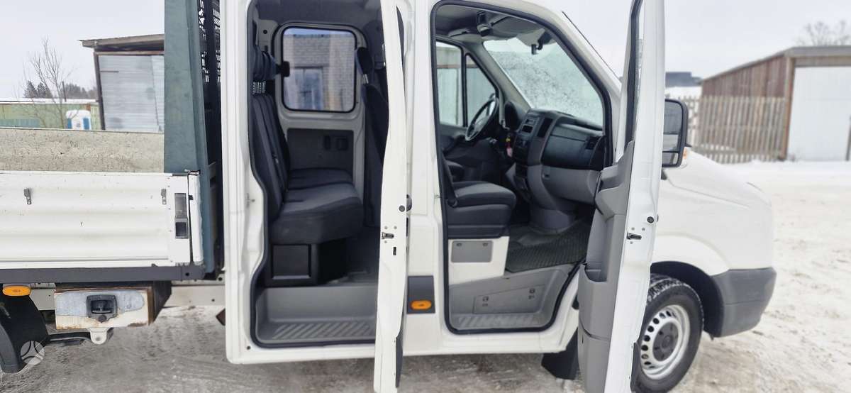 Volkswagen Crafter, 2.0 l., cargo van 9