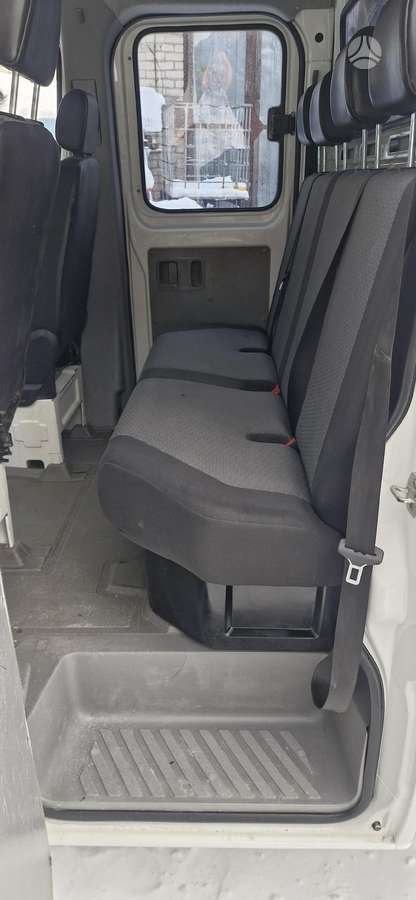Volkswagen Crafter, 2.0 l., cargo van 13