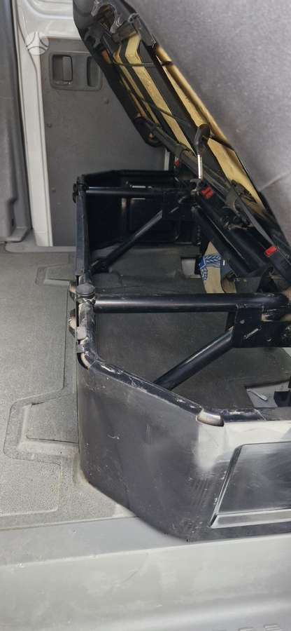 Volkswagen Crafter, 2.0 l., cargo van 14