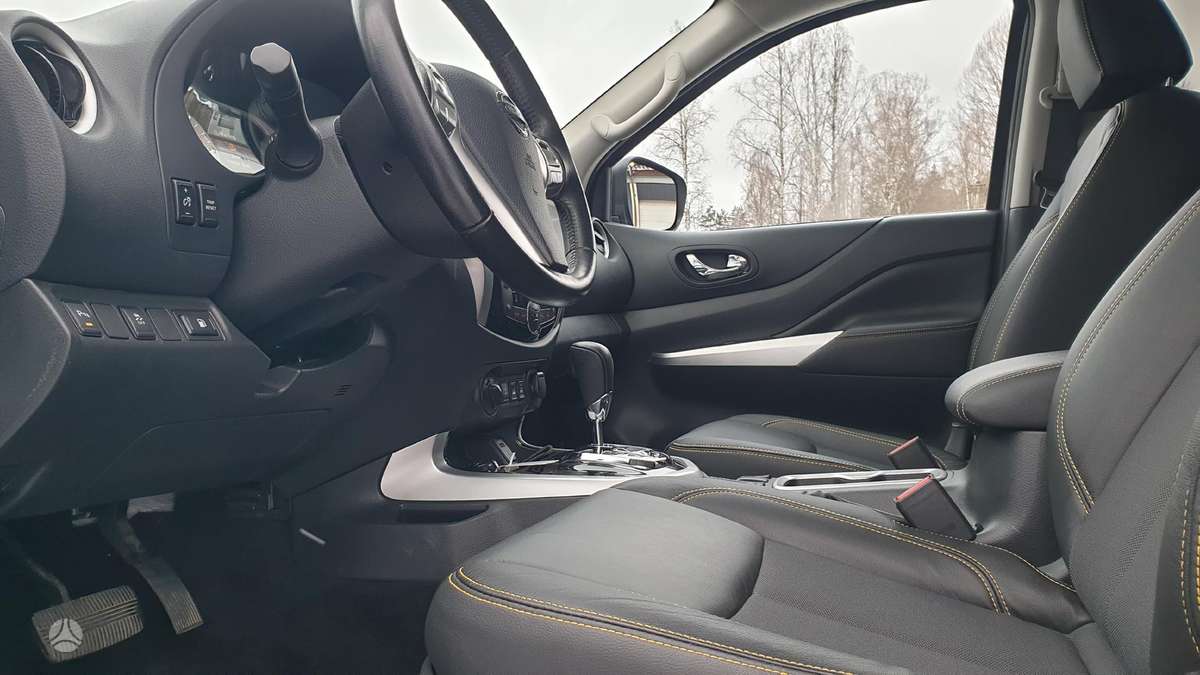 Nissan Navara, 2.3 l., pick-up 15