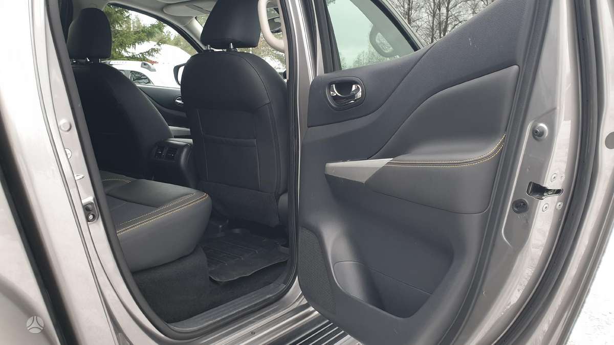 Nissan Navara, 2.3 l., pick-up 22