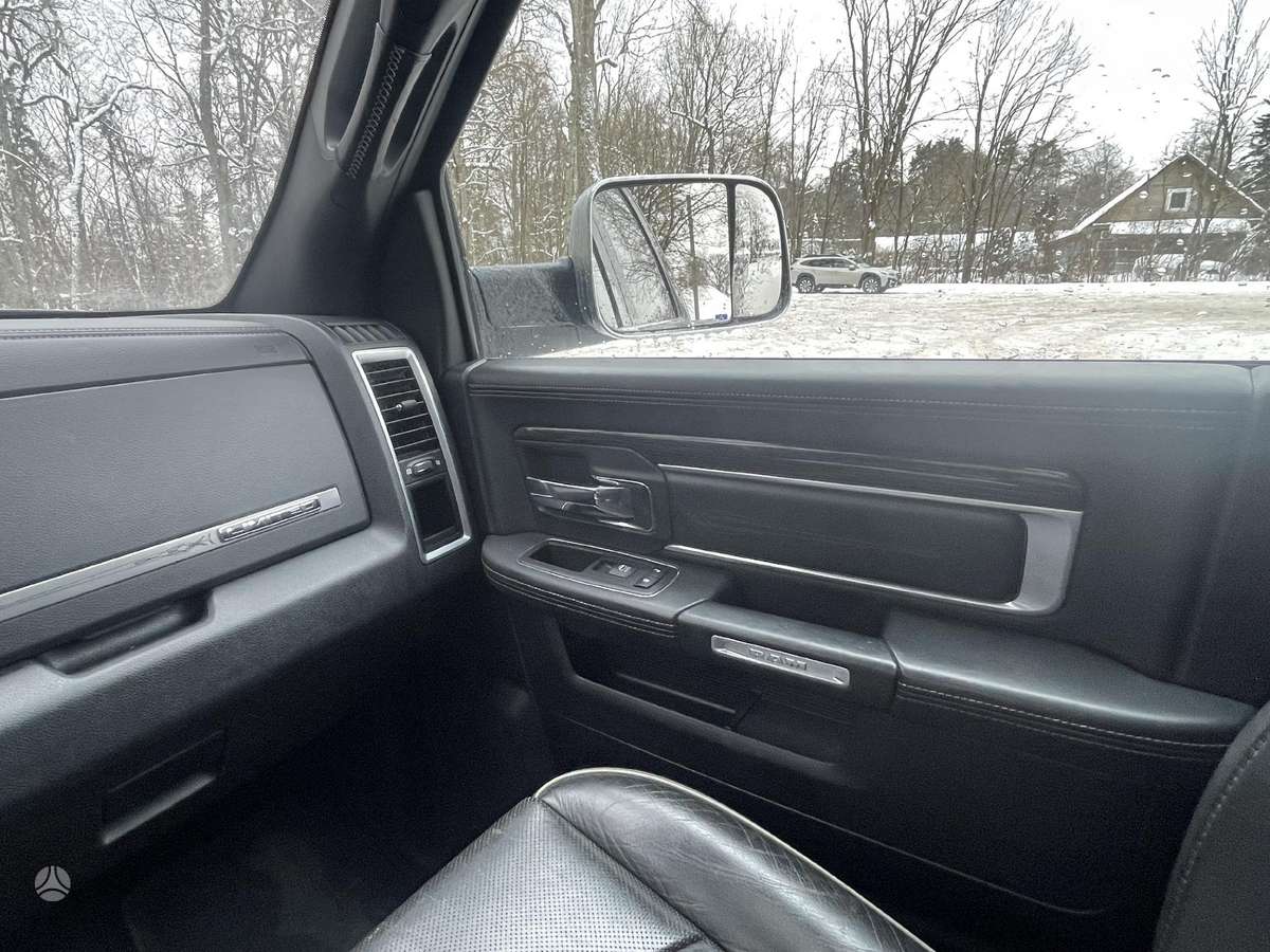 Dodge Ram, 5.7 l., pick-up 13