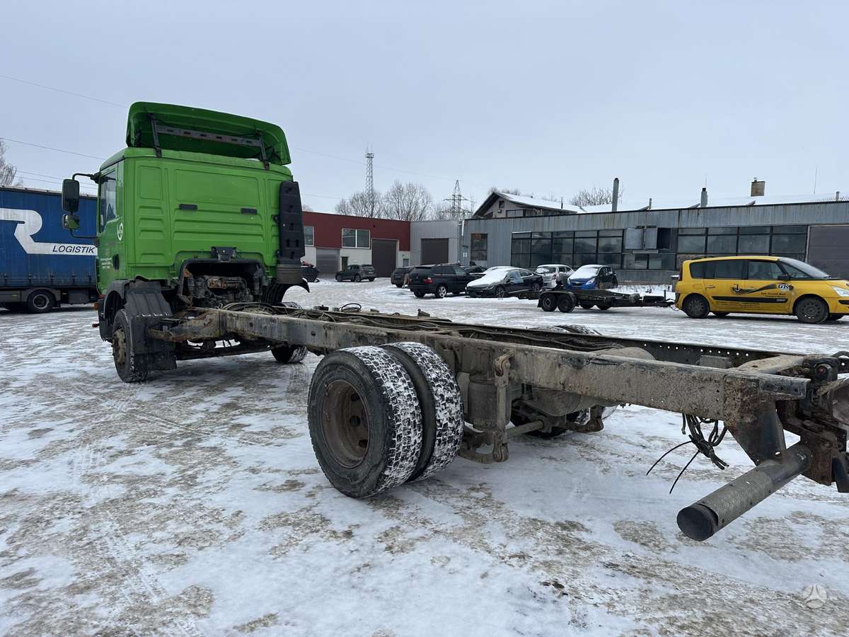 MAN TGM15250, cab-chassis trucks