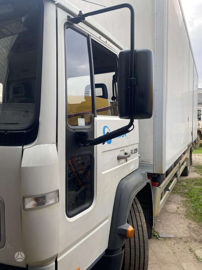 Volvo FL 6  15, box trucks / box vans