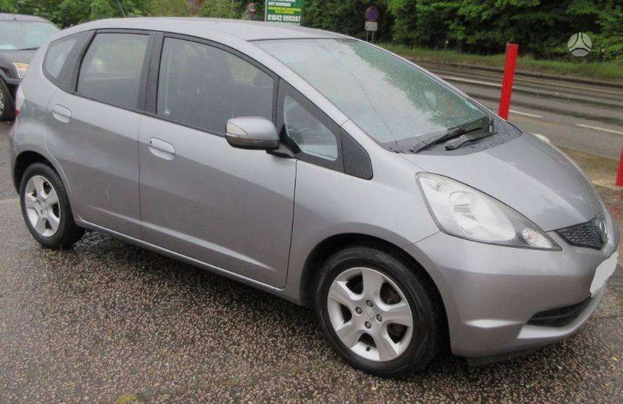 Honda Jazz dalimis