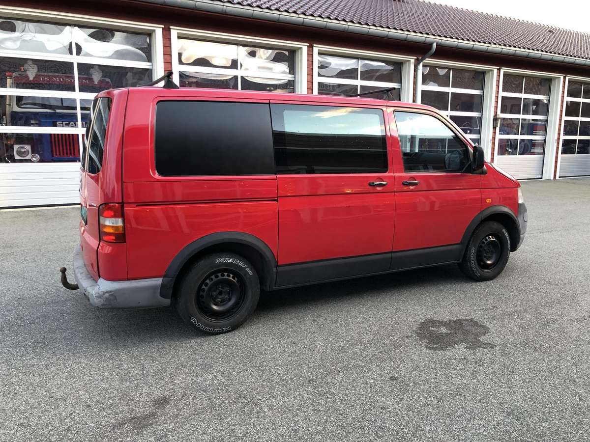 Volkswagen Transporter, 2.5 l., cargo van 7