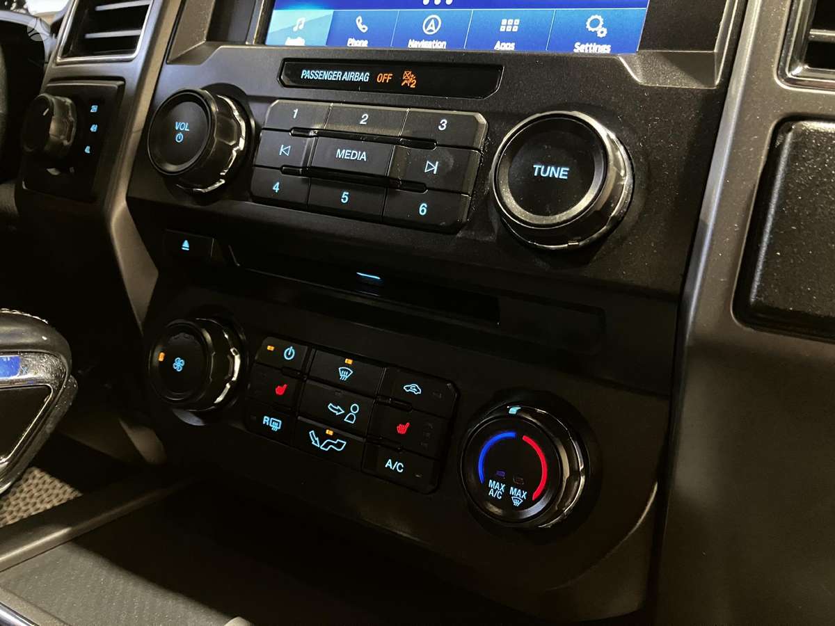 Ford F-150, 2.7 l., pick-up 14