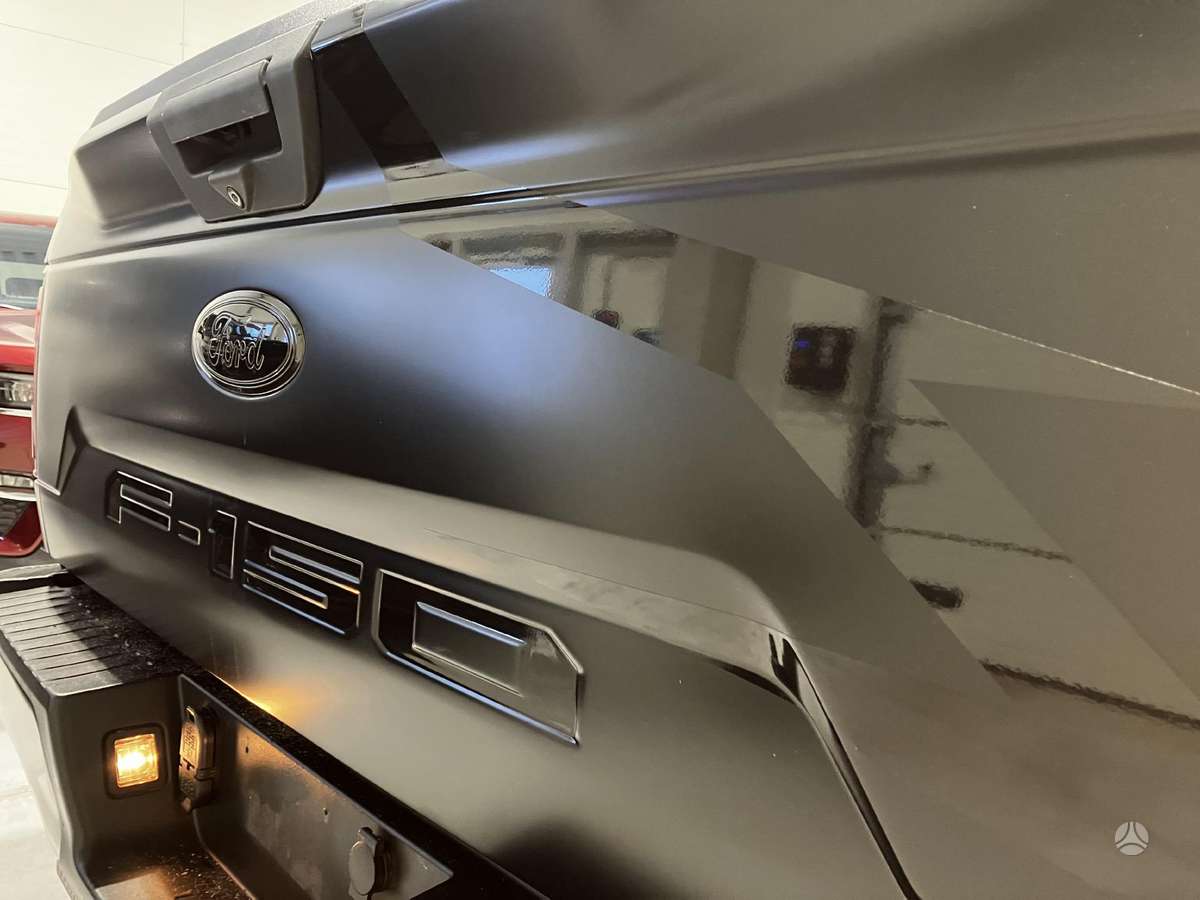 Ford F-150, 2.7 l., pick-up 25