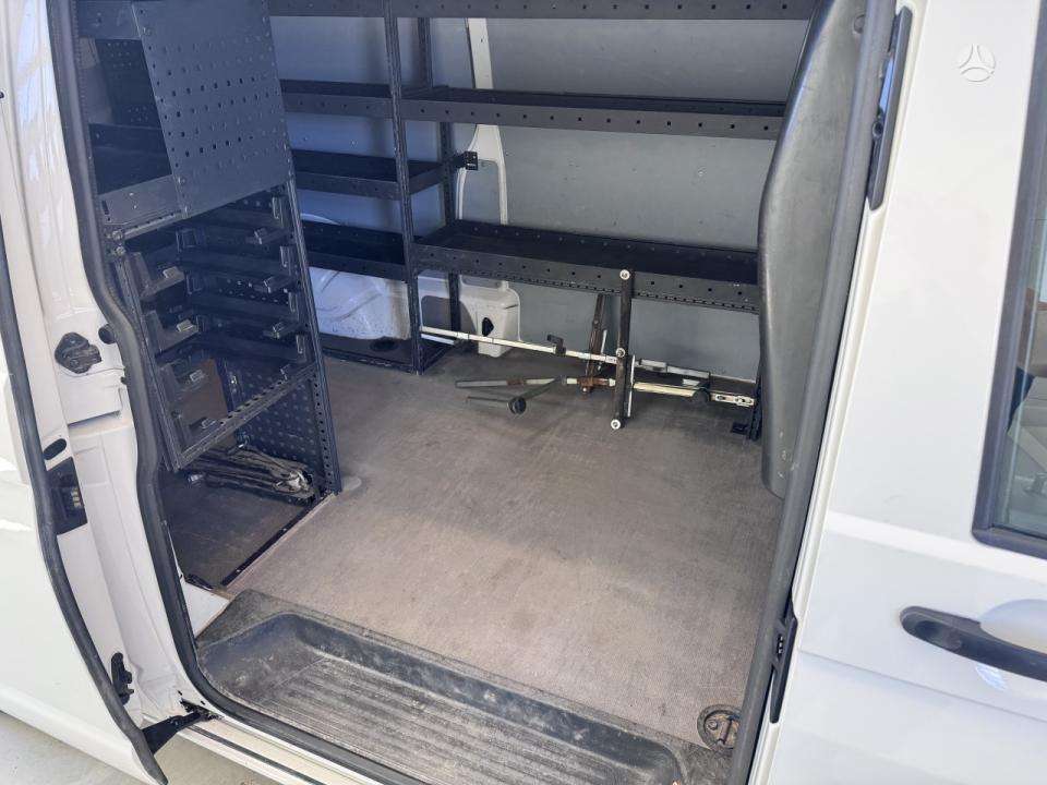Volkswagen Transporter, 2.0 l., cargo van 5