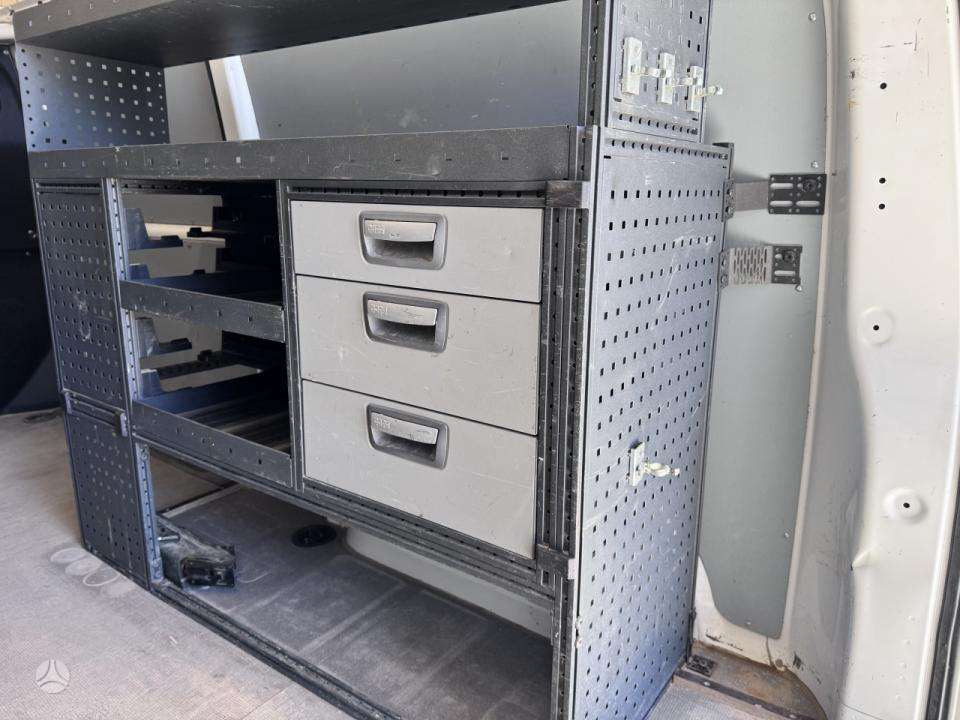 Volkswagen Transporter, 2.0 l., cargo van 9