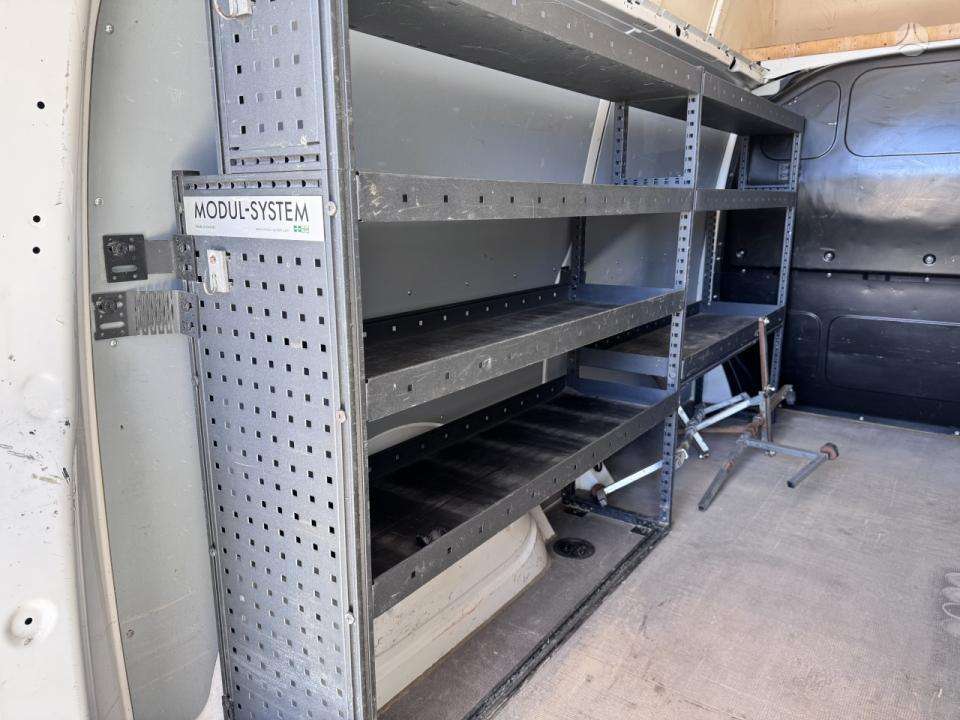 Volkswagen Transporter, 2.0 l., cargo van 10