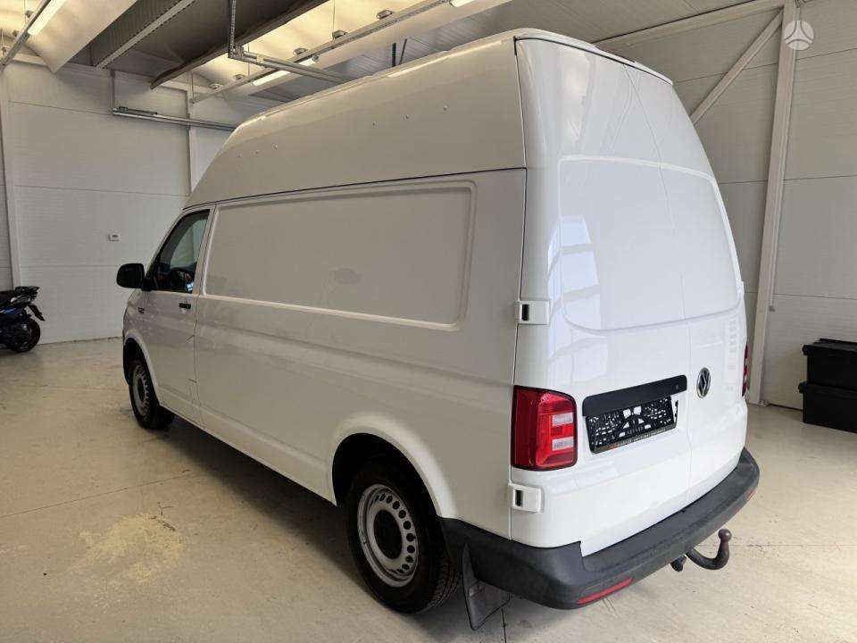 Volkswagen Transporter, 2.0 l., cargo van 11