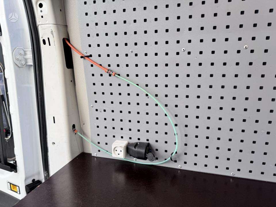 Ford Transit, 2.0 l., cargo van 29