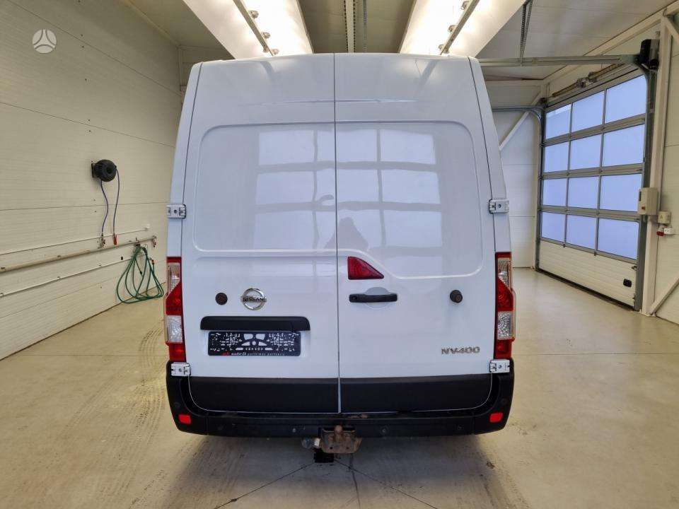 Nissan NV400, 2.3 l., cargo van 5