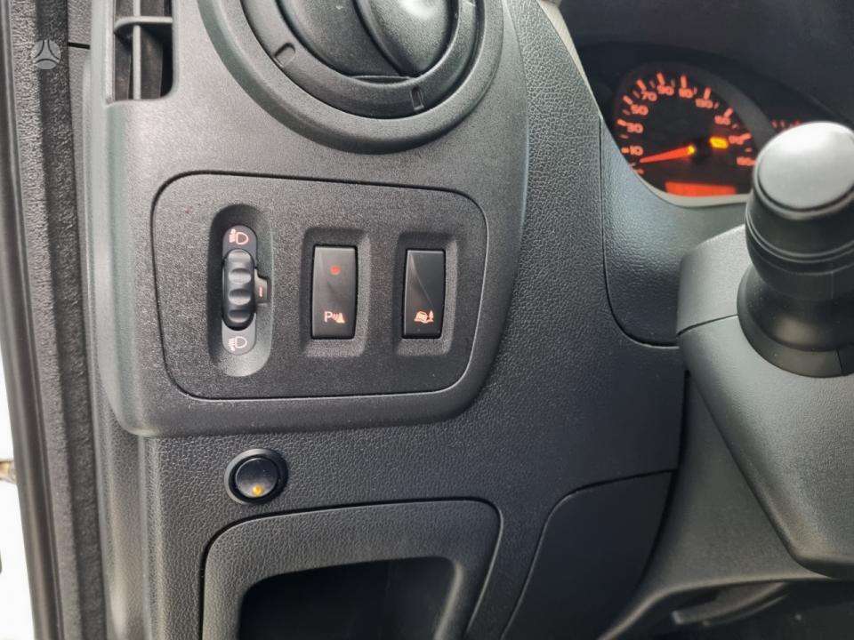 Nissan NV400, 2.3 l., cargo van 10